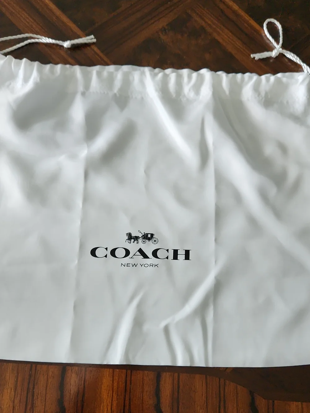 NEW Coach New York Dust Bag Satin White Drawstring Storage Stagecoach 16 x 13